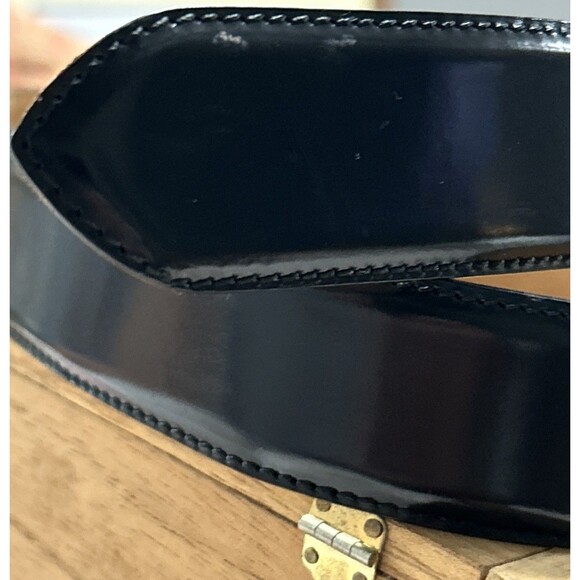 Vintage Moschino Redwall Black Leather‎ Logo Belt Gold Buckle Made in Italy 42 - Picture 3 of 7